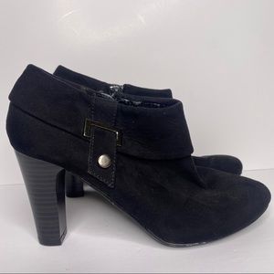 Karen Scott Nancy Black Ankle Heeled Booties 7